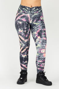 Legging Full Length Crazy Print - Amni, Black and Pink Thunder